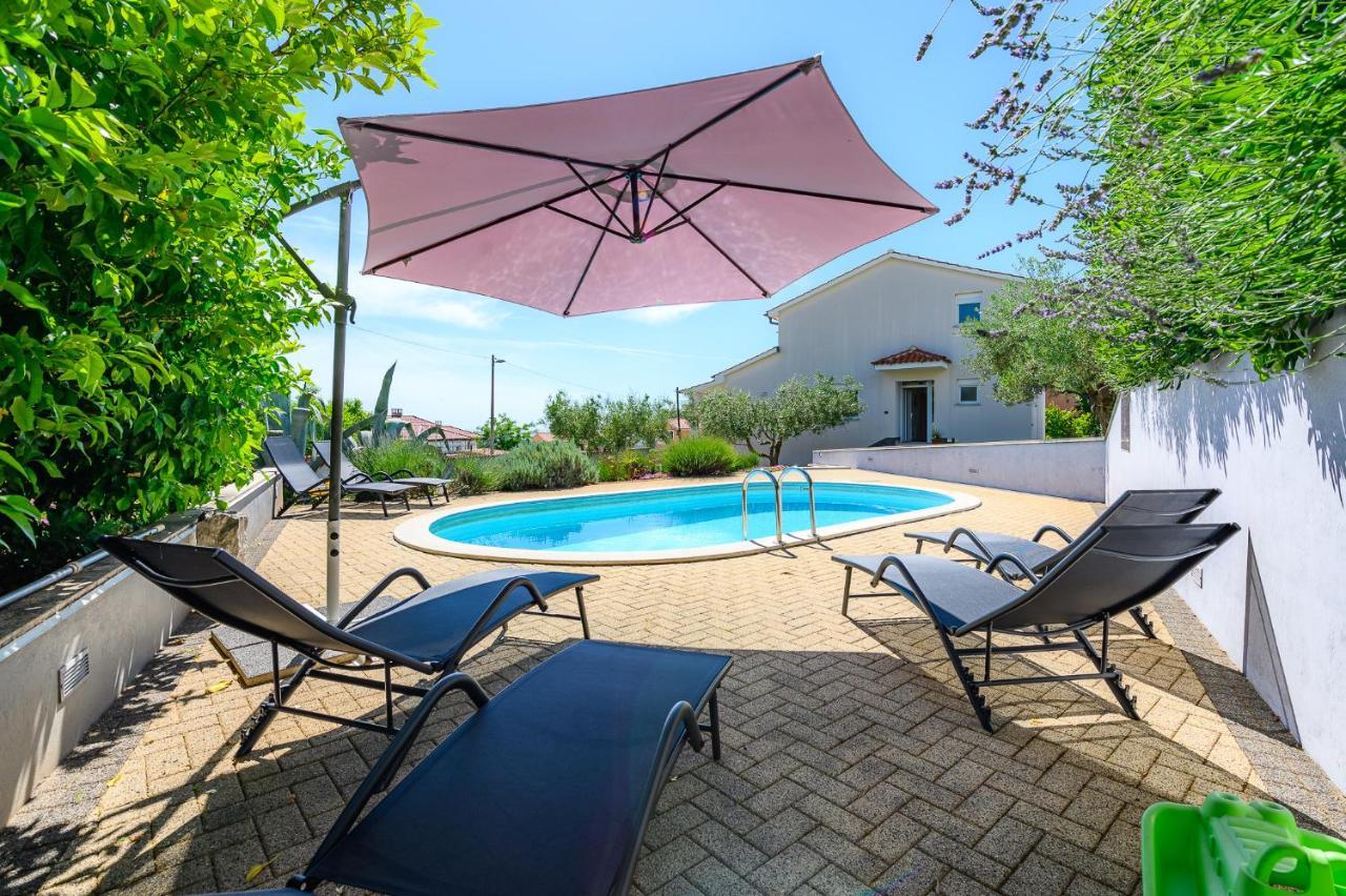Villa Elisa Kaštelir Exterior foto